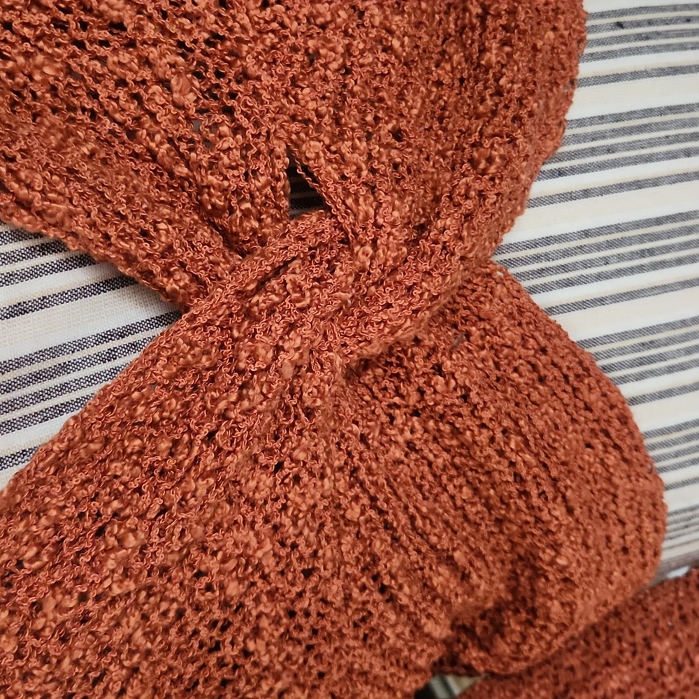Love Tree Lose Weaved Criss Cross Open Back Sweater Top - Picture 5 of 6